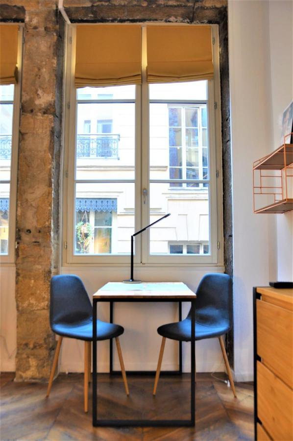 Le Bleu Hypercentre Presque Ile