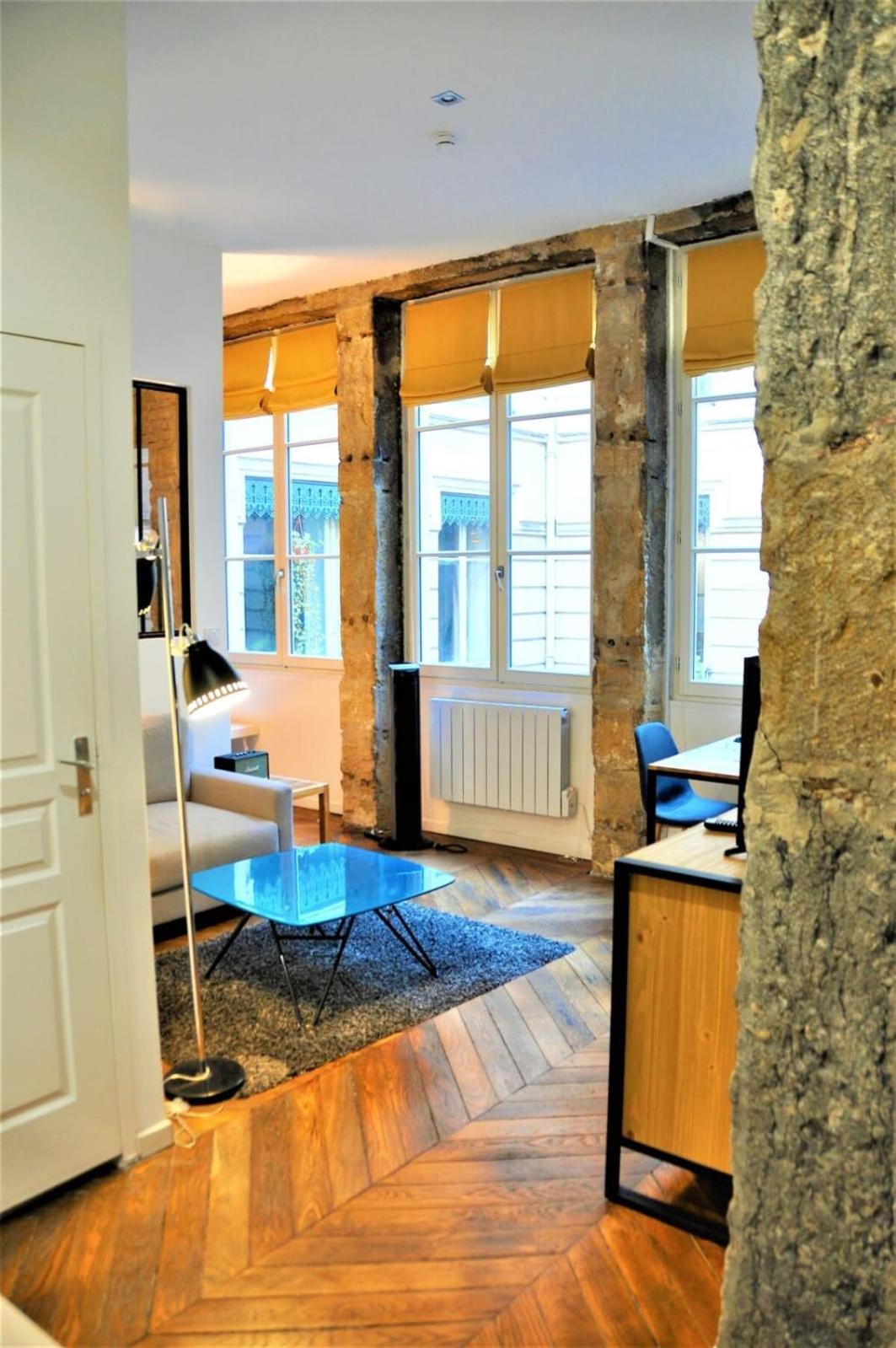 Le Bleu Hypercentre Presque Ile Apartment *